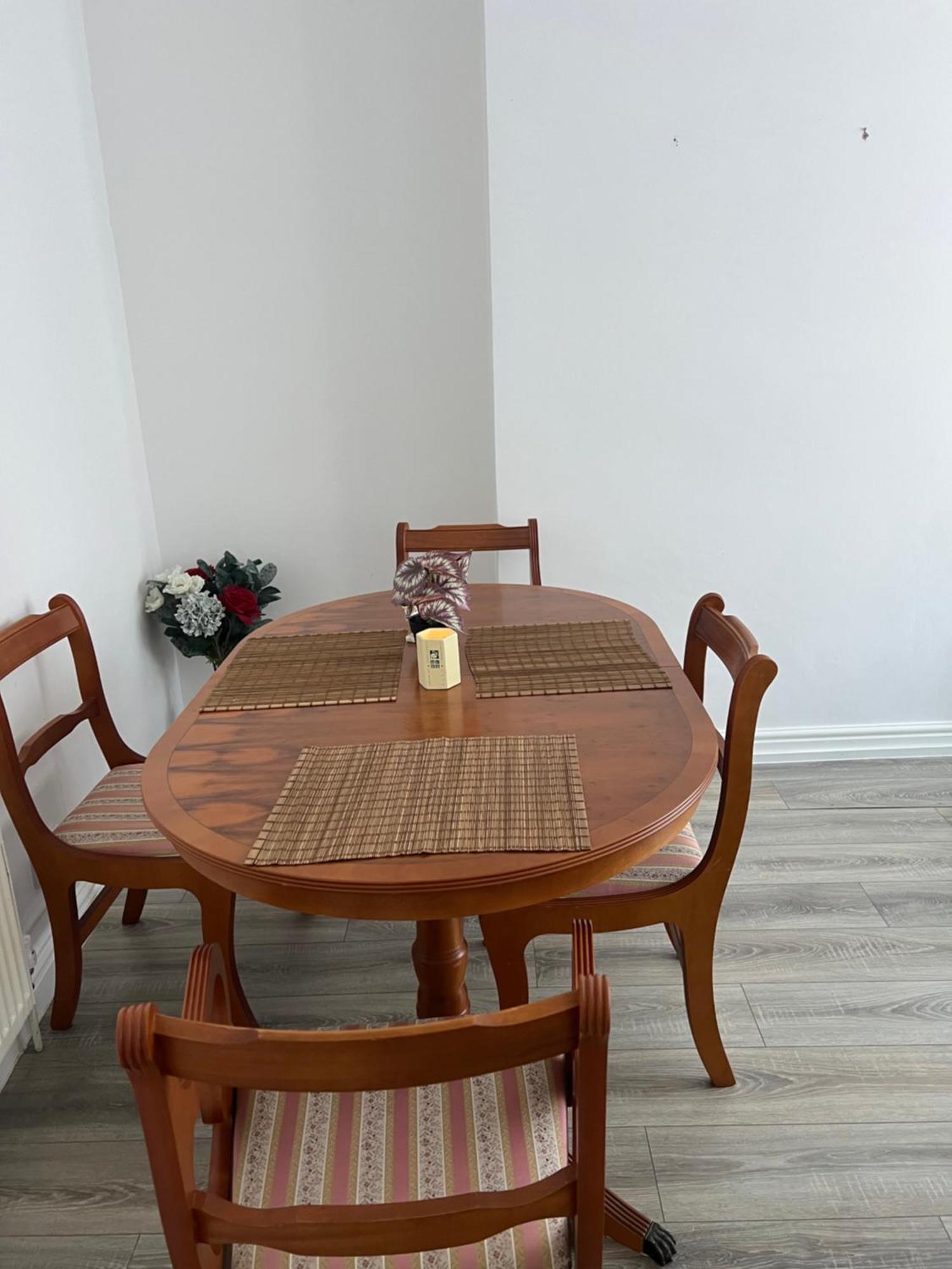 The Coral Guest House 1 Fratton Park פורטסמות' מראה חיצוני תמונה